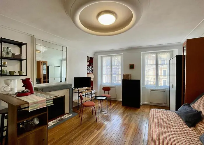 Fontainebleau- Chez Catherine アパート *